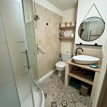 Rez-de-jardin Moderne - Accès Direct Appartamento Gruissan